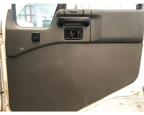 UD TRUCK UD2600 Door Assembly, Front