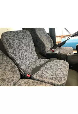 UD TRUCK UD2600 Seat (non-Suspension)