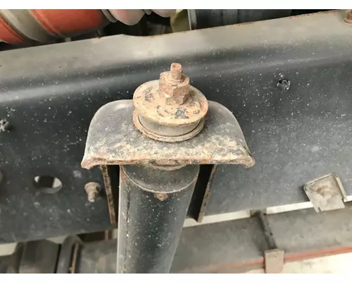 UD TRUCK UD2600 Suspension