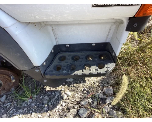 UD UD1400 Step (Fuel Tank, Fairing
