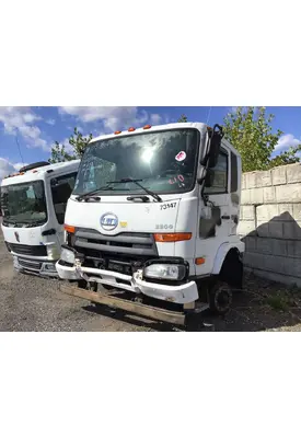 UD UD3300 Cab