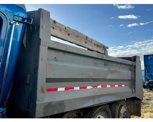 UNIDENTIFIABLE UNIDENTIFIABLE TRUCK BODIES, DUMP BED