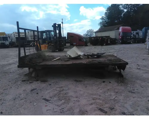 UNIDENTIFIABLE UNIDENTIFIABLE TRUCK BODIES, DUMP BED