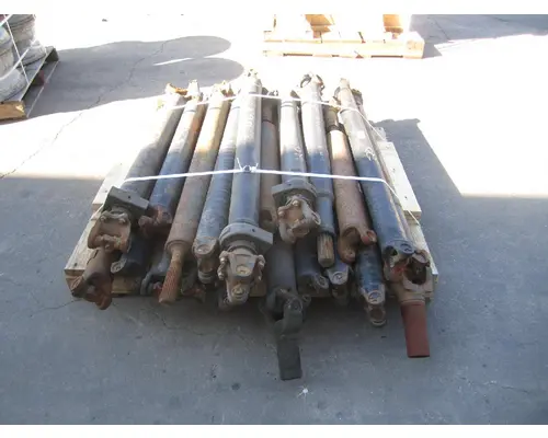 UNIDENTIFIABLE UNKNOWN DRIVE SHAFT