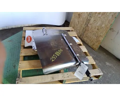 UNIVERSAL ALL FENDER, QUARTERHALF REAR