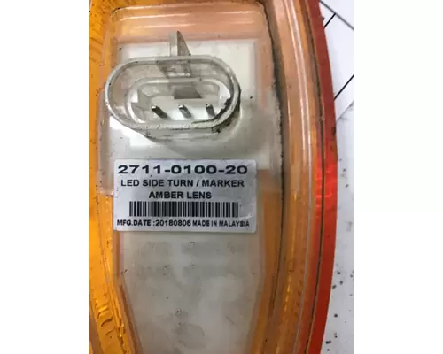 UNIVERSAL PROSTAR Side Marker Lamp, Rear