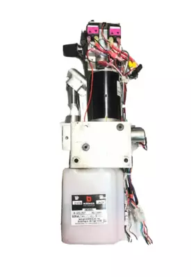 UNIVERSAL UNIVERSAL Wheelchair Lift, Hydraulic Pump