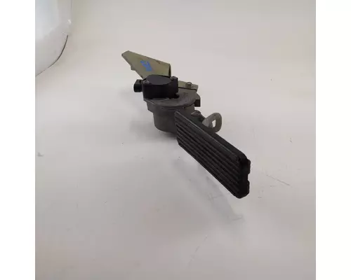 UNIVERSAL  Accelerator Parts