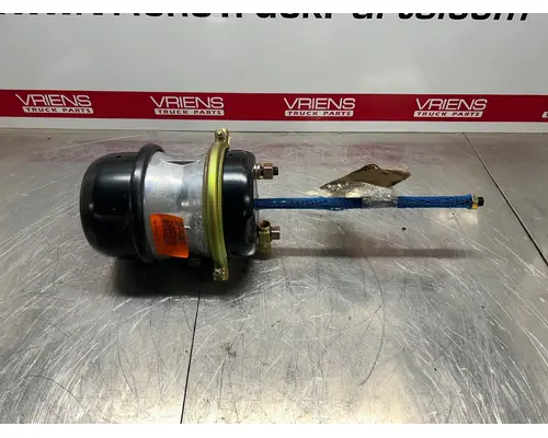 UNIVERSAL  Air Brake Components