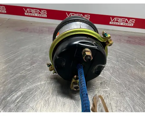 UNIVERSAL  Air Brake Components