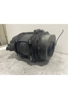 UNIVERSAL  Air Cleaner
