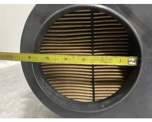 UNIVERSAL  Air Cleaner