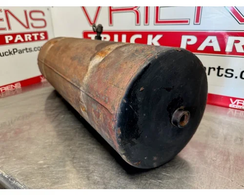 UNIVERSAL  Air Tank