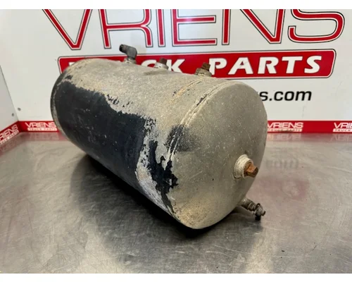 UNIVERSAL  Air Tank