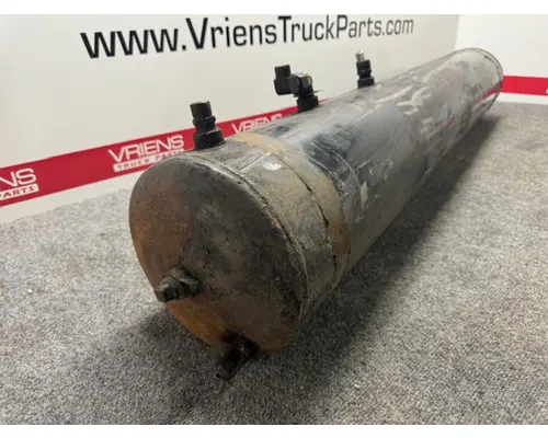 UNIVERSAL  Air Tank