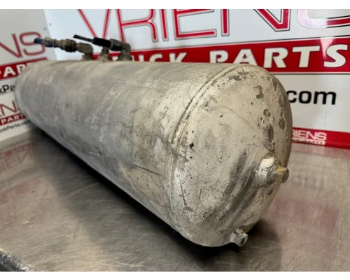 UNIVERSAL  Air Tank