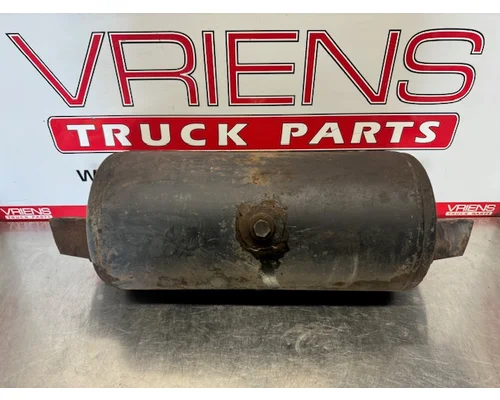 UNIVERSAL  Air Tank