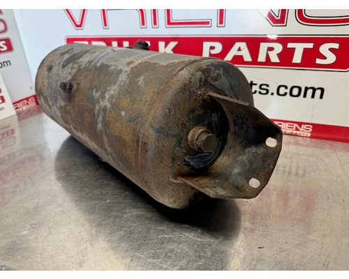UNIVERSAL  Air Tank
