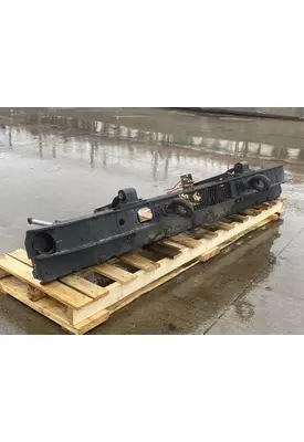 UNIVERSAL  Bumper Assembly, Front