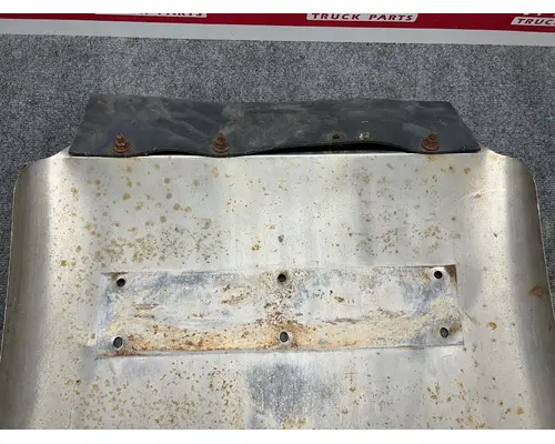 UNIVERSAL  Fender Quarter