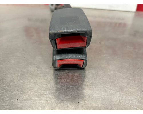 UNIVERSAL  Seat Belt