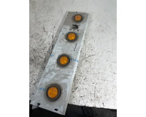 UNIVERSAL  Side Marker Lamp, Rear