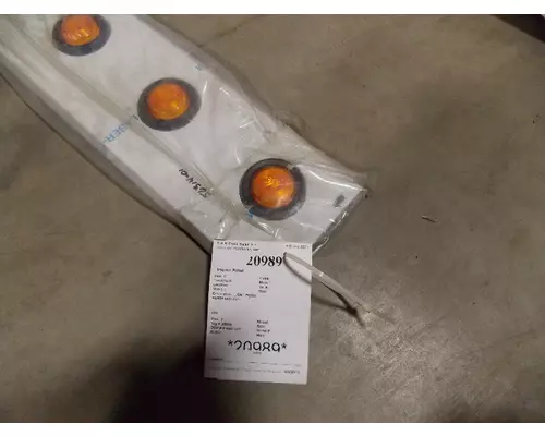 UNIVERSAL  Side Marker Lamp, Rear