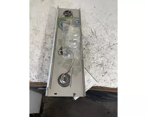 UNIVERSAL  Side Marker Lamp, Rear