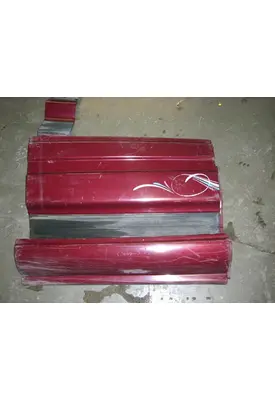 UNKNOWN 9200 CAB SKIRT/SIDE FAIRING