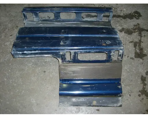 UNKNOWN 9200 CAB SKIRTSIDE FAIRING