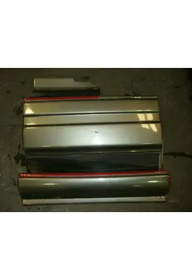 UNKNOWN 9400 CAB SKIRT/SIDE FAIRING