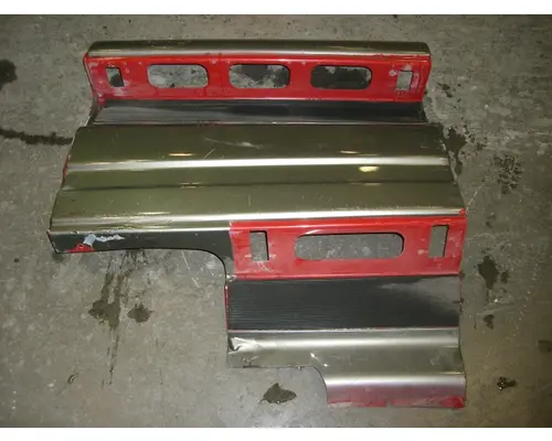 UNKNOWN 9400 CAB SKIRTSIDE FAIRING