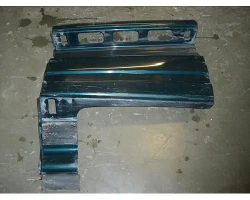 UNKNOWN 9400 CAB SKIRTSIDE FAIRING