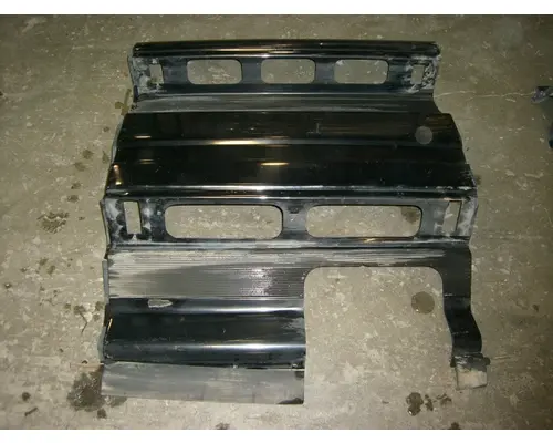 UNKNOWN 9400 CAB SKIRTSIDE FAIRING