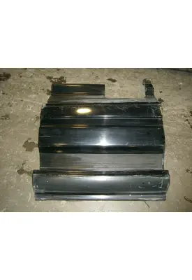 UNKNOWN 9400 CAB SKIRT/SIDE FAIRING