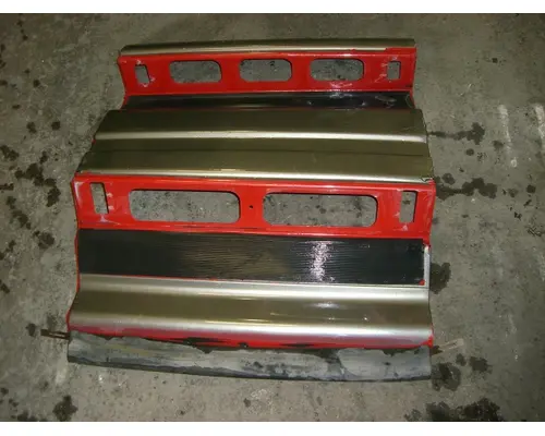 UNKNOWN 9400 CAB SKIRTSIDE FAIRING