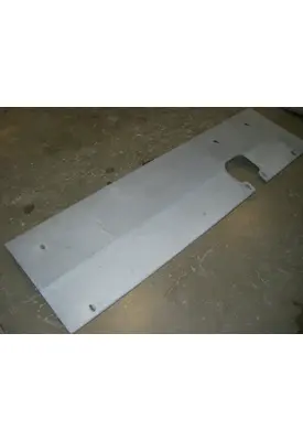UNKNOWN 9400 CAB SKIRT/SIDE FAIRING