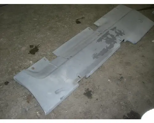 UNKNOWN 9400 CAB SKIRTSIDE FAIRING