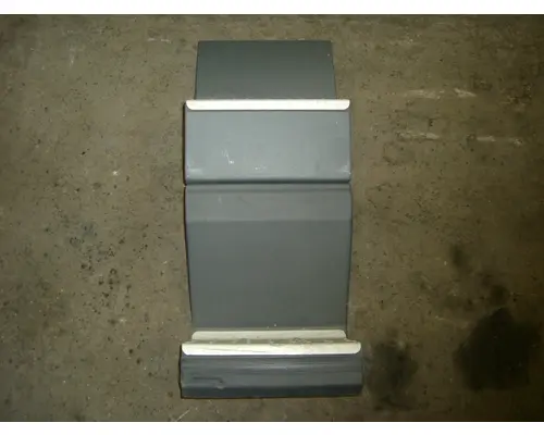 UNKNOWN FLD120 CAB SKIRTSIDE FAIRING