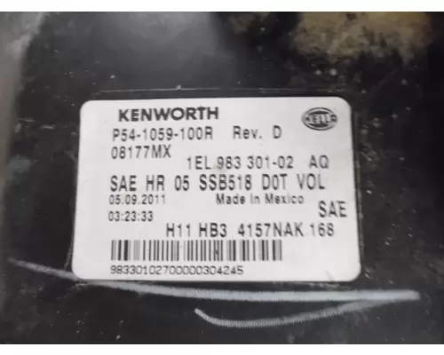 UNKNOWN T660 2007-2017 HEADLAMP ASSEMBLY
