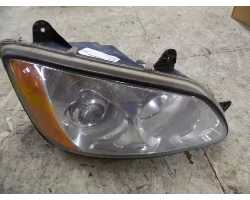 UNKNOWN T660 HEADLAMP ASSEMBLY