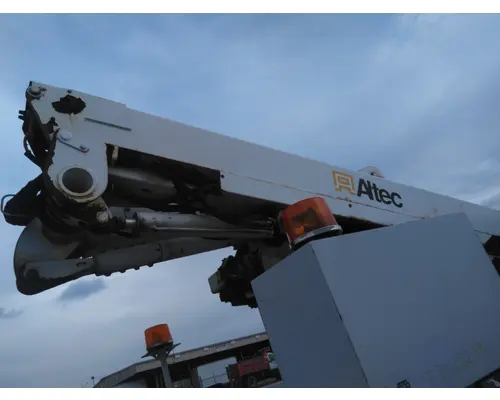 UTILITY/SERVICE BED ALTEC-CARLISLE TRUCK BODIES, BOX VANFLATBEDUTILITY