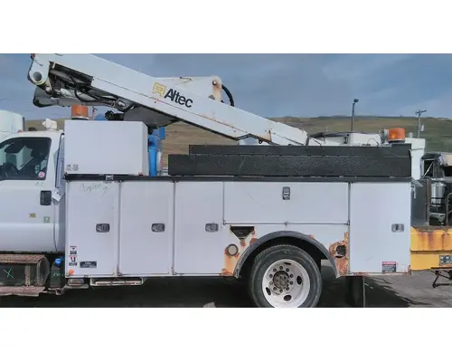 UTILITY/SERVICE BED ALTEC-CARLISLE TRUCK BODIES, BOX VANFLATBEDUTILITY