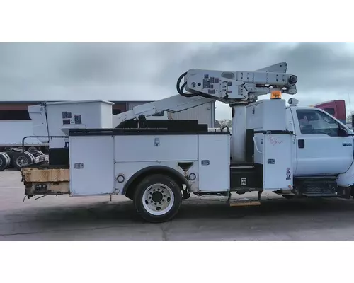 UTILITY/SERVICE BED ALTEC-CARLISLE TRUCK BODIES, BOX VANFLATBEDUTILITY