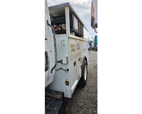 UTILITY 4300 Box  Bed