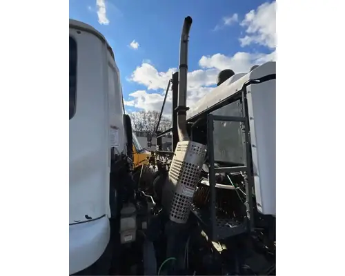 DPF (Diesel Particulate Filter) UD/Nissan UD3300 Complete Recycling Group LLC