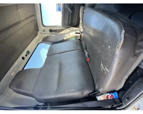 Seat, Front UD TRUCK UD1800 DTI Trucks