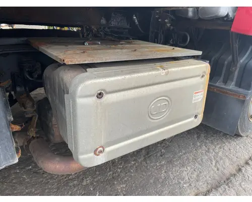 DPF (Diesel Particulate Filter) UD TRUCK UD2300LP Camerota Truck Parts