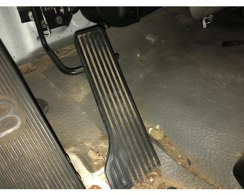 Body Parts, Misc. UD TRUCK UD2600 Vander Haags Inc Cb