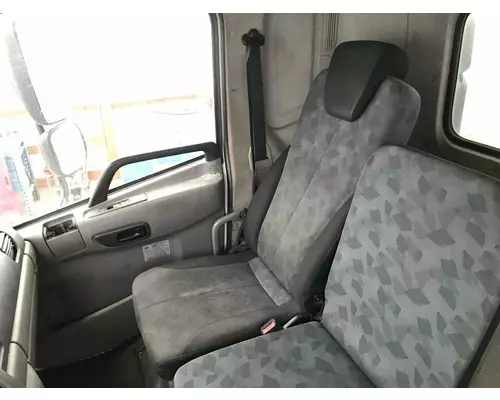 Seat, Front UD UD2600 Vander Haags Inc Cb
